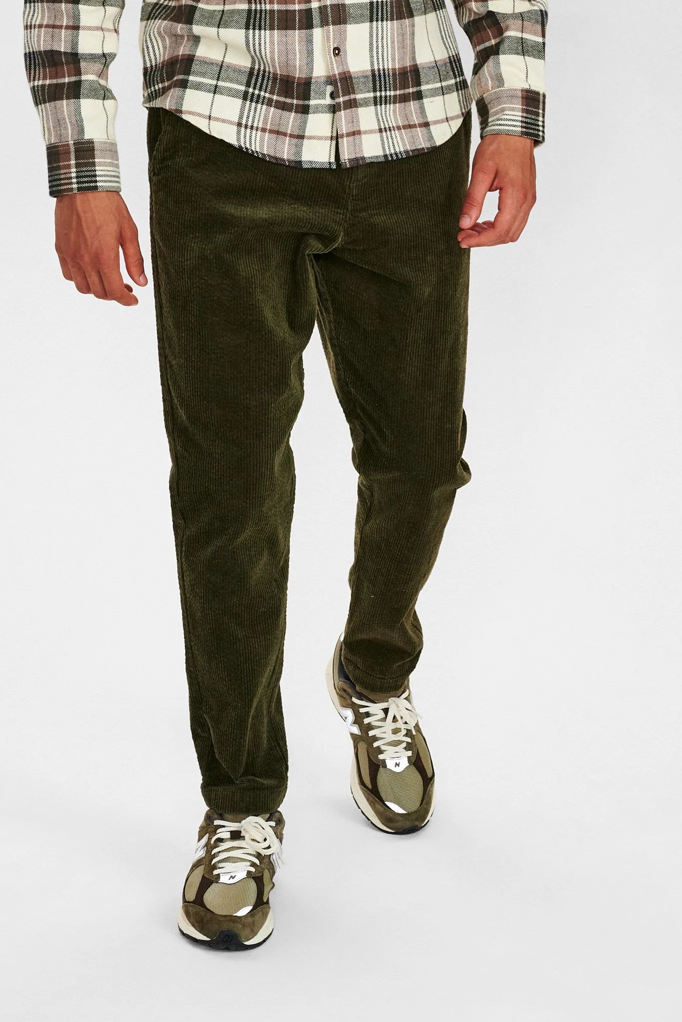 AKJAMES CORDUROY PANTS - Forest night